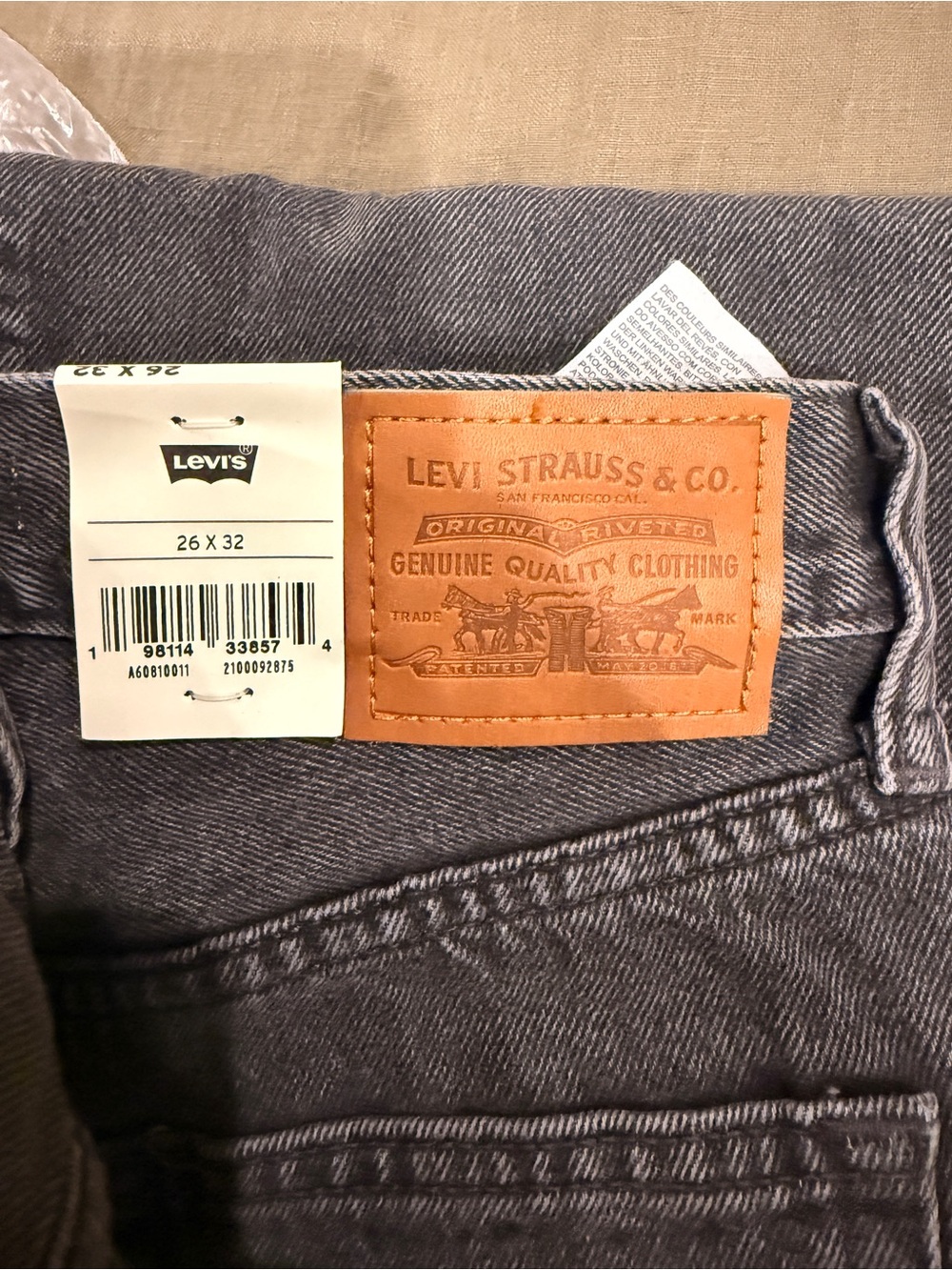 NWT Levi’s Ribcage Wide Leg Jeans Swipe Up Black W26 L32 - Picture 4 of 6